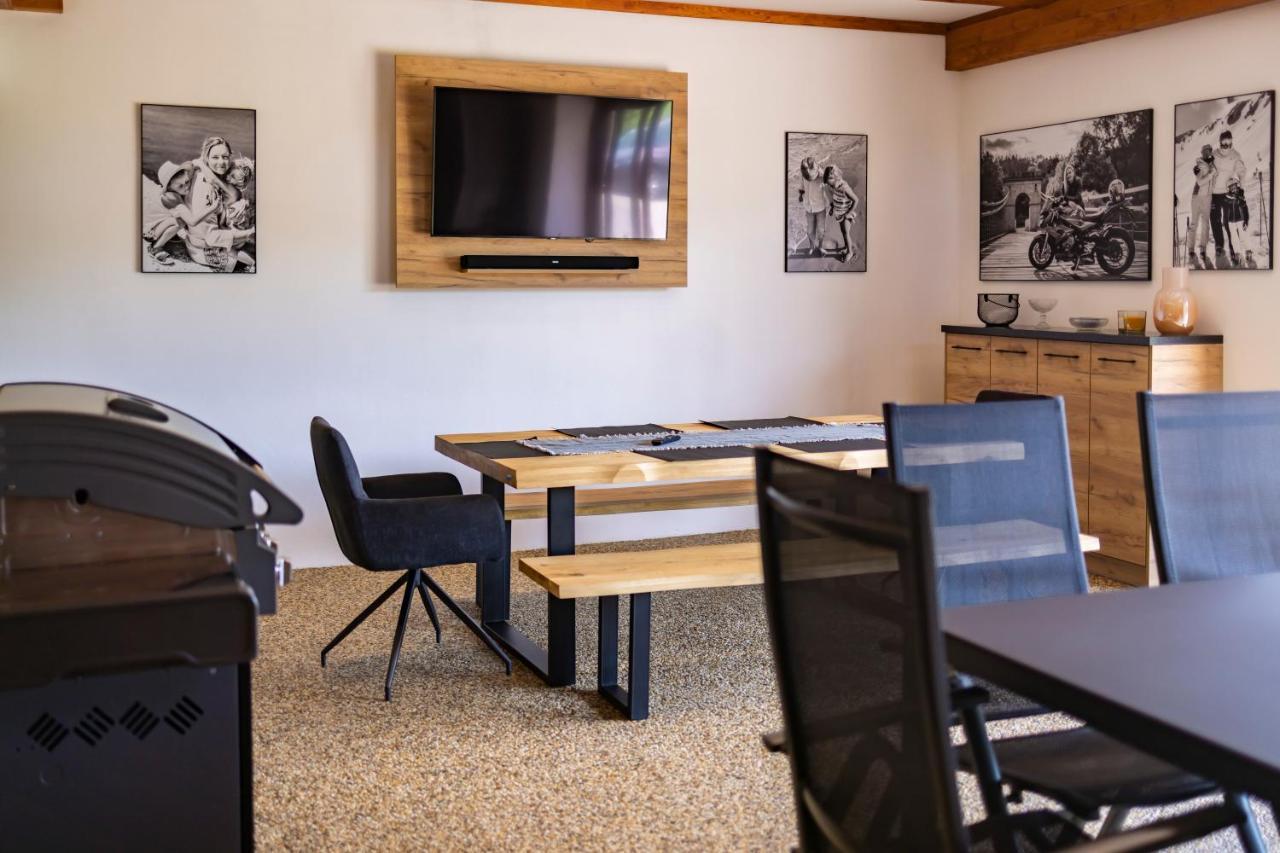 Apartman Dvorce Stráž nad Nežárkou 外观 照片