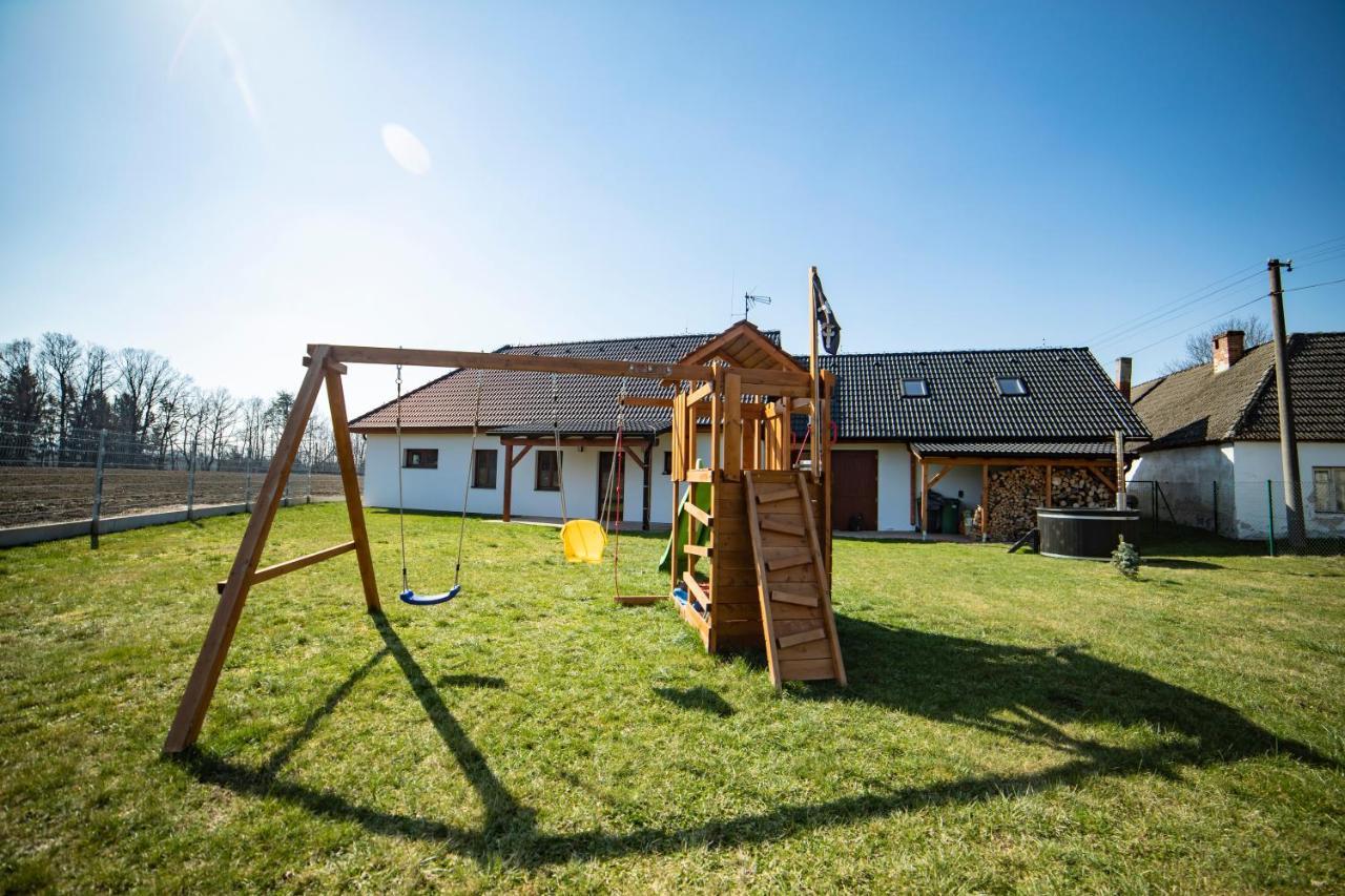 Apartman Dvorce Stráž nad Nežárkou 外观 照片