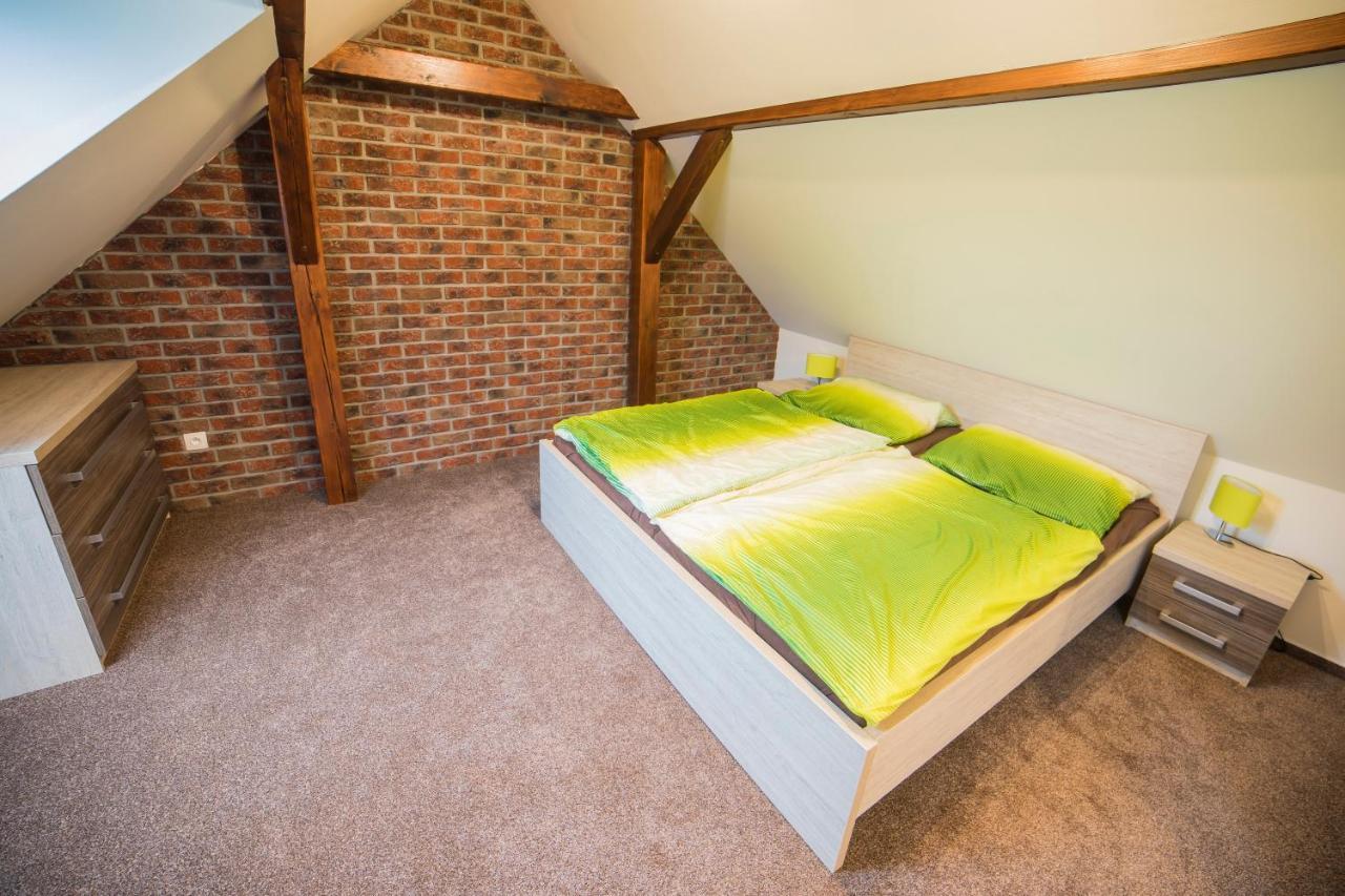 Apartman Dvorce Stráž nad Nežárkou 外观 照片